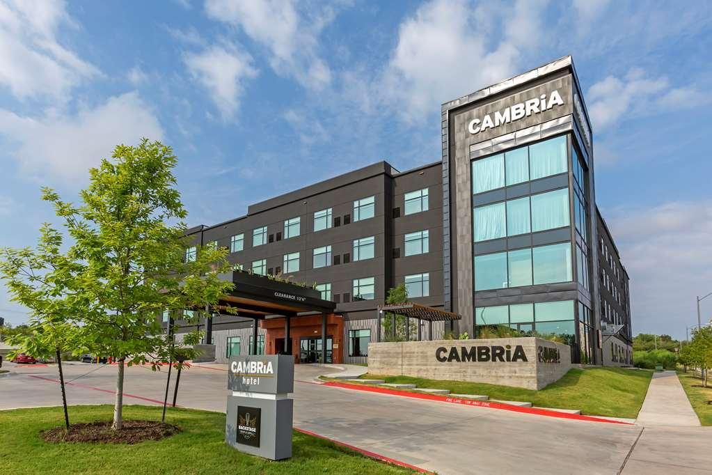 Cambria Hotel Austin Airport Kültér fotó