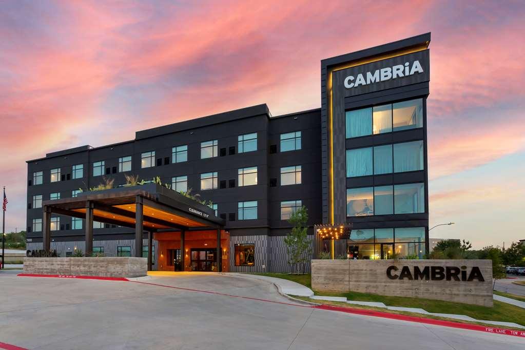 Cambria Hotel Austin Airport Felszereltség fotó